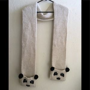 Super soft panda scarf!